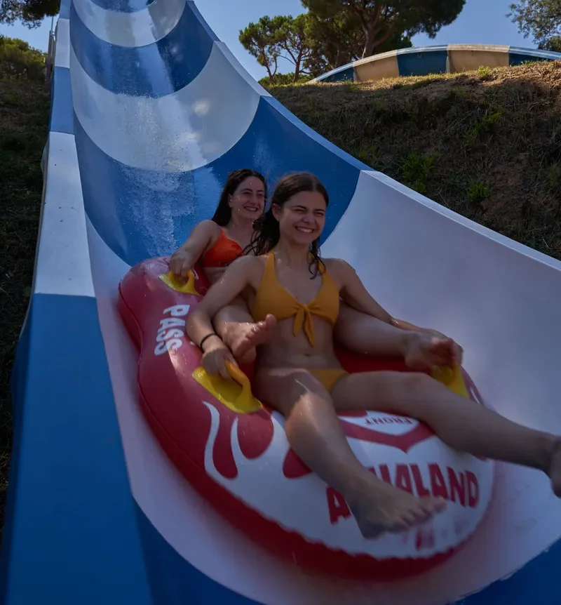 Speed boats