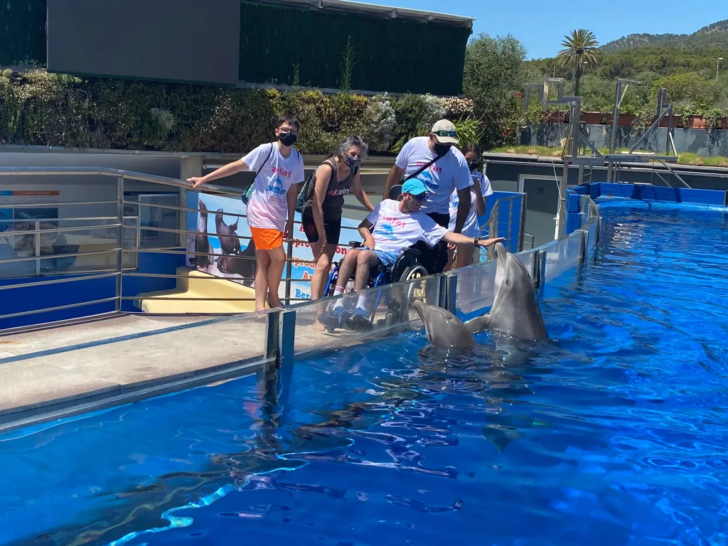 Marineland Mallorca colabora en la lucha para la investigación de la ataxia telangiectasia